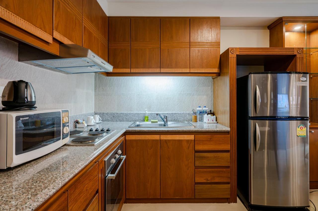 פאטאיה Whitehouse Condotel מראה חיצוני תמונה